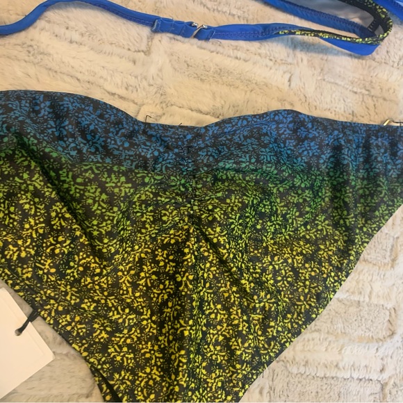 NWT Wrap Around Bikini - Picture 7 of 11